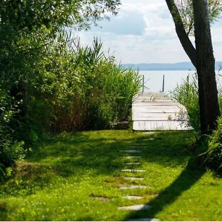 Green Lake House - Private Beach At Balaton Balatonakarattya Exterior photo
